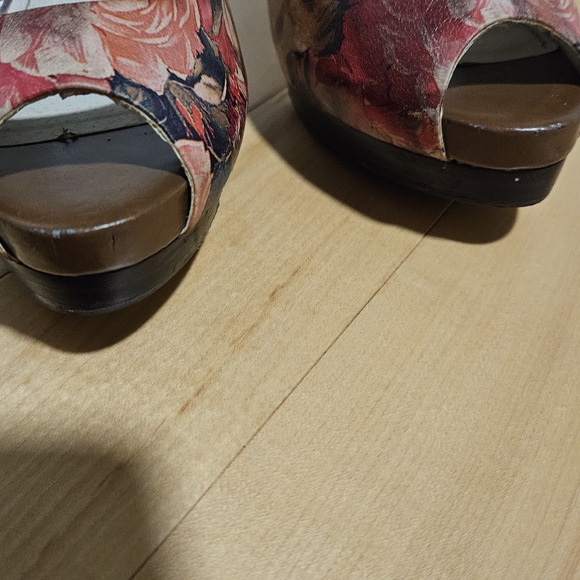 Floral Leather stillettos, size 7.5 Aldo - Picture 7 of 8